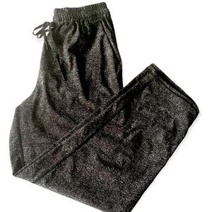 Lululemon Cropped Athletic Pants